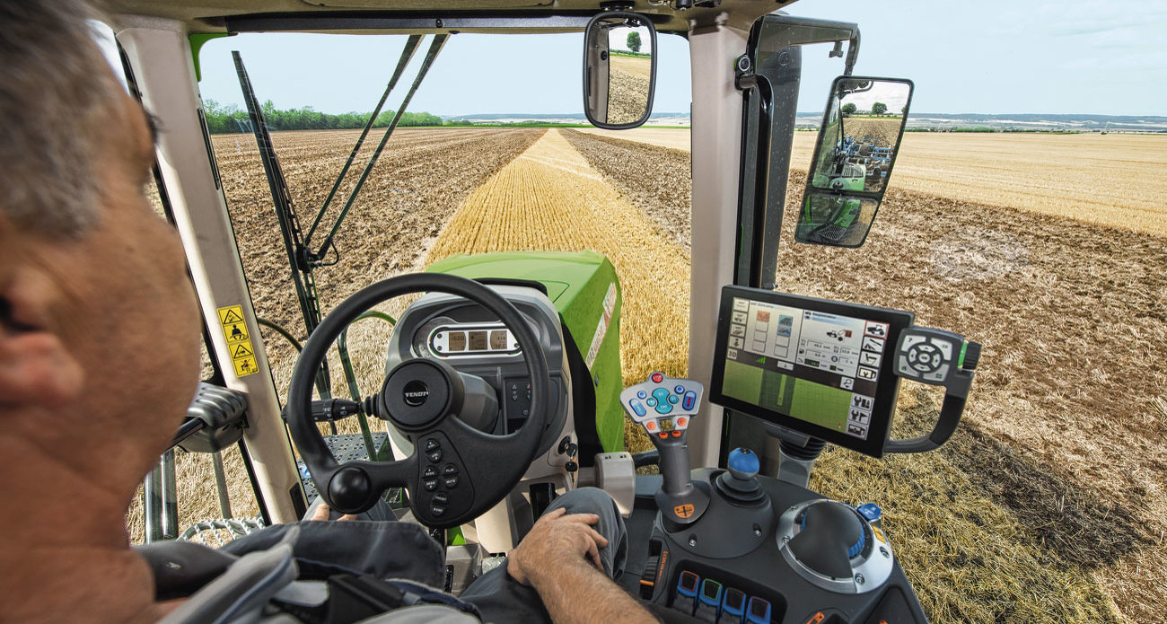 Fendt 900 Vario MT Kabine aus Fahrerperspektive