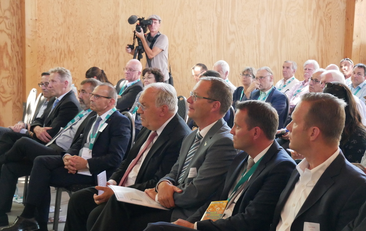 At the opening event, invitees from the world of politics and business were given an insight into what digital agriculture and smart farming mean.