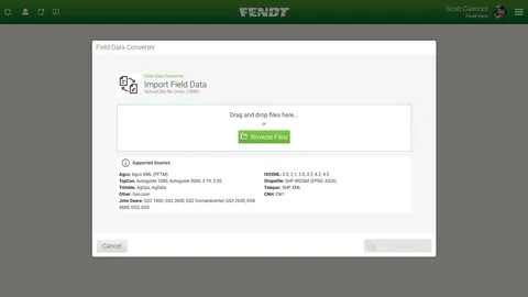 Ein Screenshot zeigt die Möglichkeit in FendtONE offboard Felddaten per Drag & Drop zu importieren.