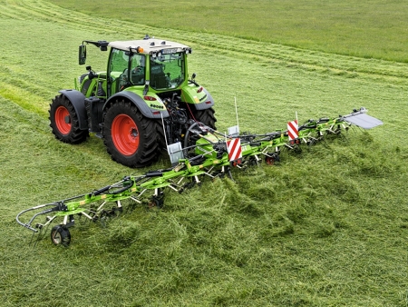 Die Fendt Heuwender für eine schnelle und saubere Grünfuttertrocknung