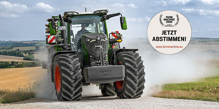 Fendt 832 Vario auf einem Feldweg