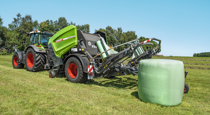 Fendt Rotana kasutuses ümarpallide pressimiseks