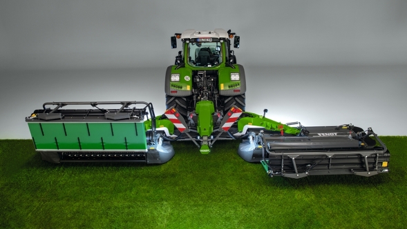 Tractor Fendt con la Fendt Slicer 960/1010