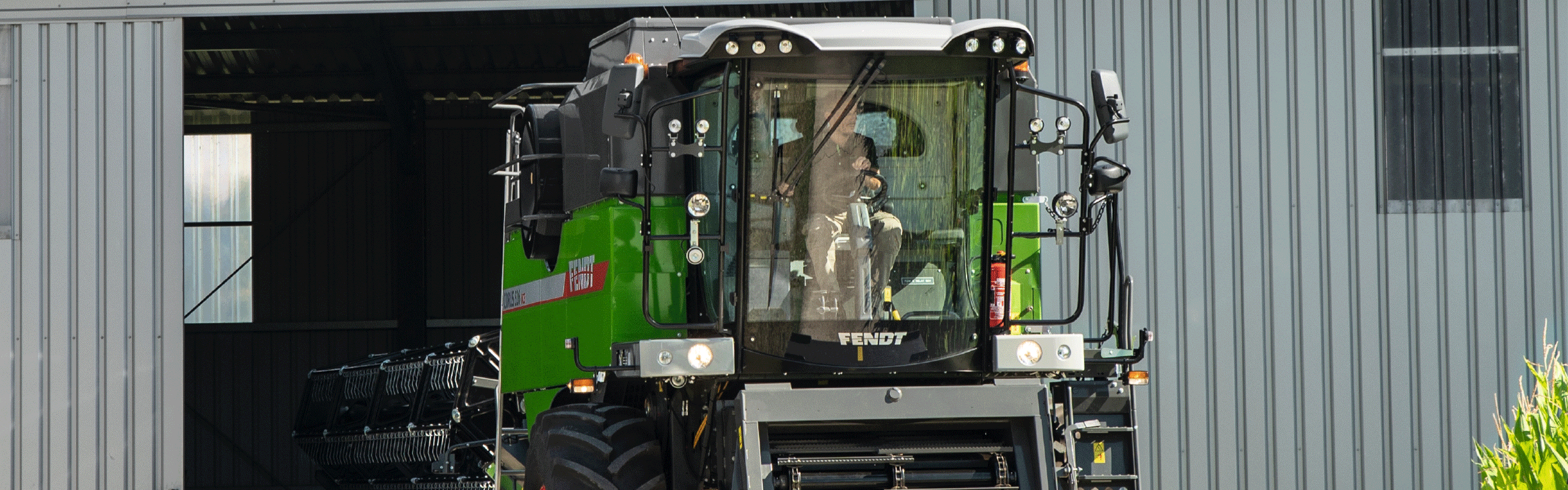 Gros plan de la cabine Fendt CORUS