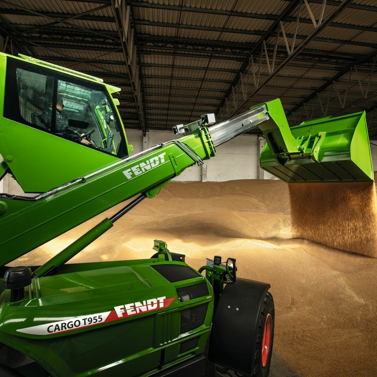 Chargeur télescopique Fendt en action