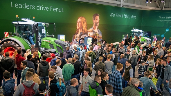 Sok AGRITECHNICA-látogató a Fendt standján