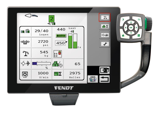 Aktív Varioterminál egyértelmű ISOBUS felhasználói felülettel a négyzetes bálázóval való munkavégzés közben.
