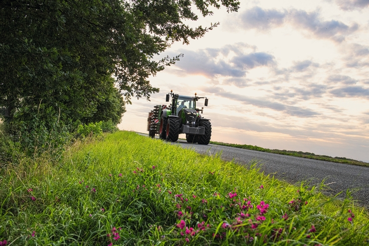 Fendt 700 Generation 2 - PSV Project Support Vehicles GmbH