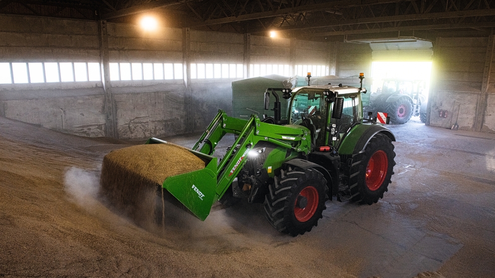 Fendt_NA on X: Be Bold and Dream Big! That's the Fendt spirit behind our  all-new Fendt 700 Vario Generation 7. Be one of the first to lay eyes on  this bold new