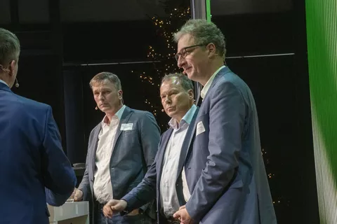 Sebastian Bröker, Hubert Loick and Franz Obermayer reported on their additional foothold in the energy sector