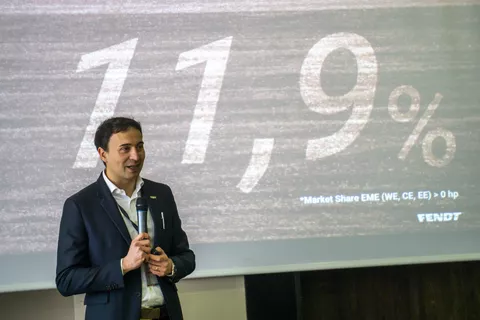 Fabio Garavelli (Director Fendt Sales Southern Europe) on a stage