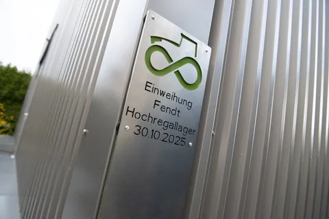 Fendt high-bay warehouse sign