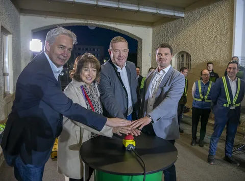 Ekkehart Gläser, Rita Maria Zinnecker, Christoph Gröblinghoff and Michael Eichinger inaugurate the new Fendt high-bay warehouse.