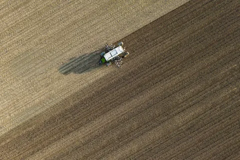 Drone footage of the Fendt Xaver GT