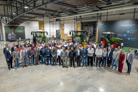Fendt employees with 25 years of service