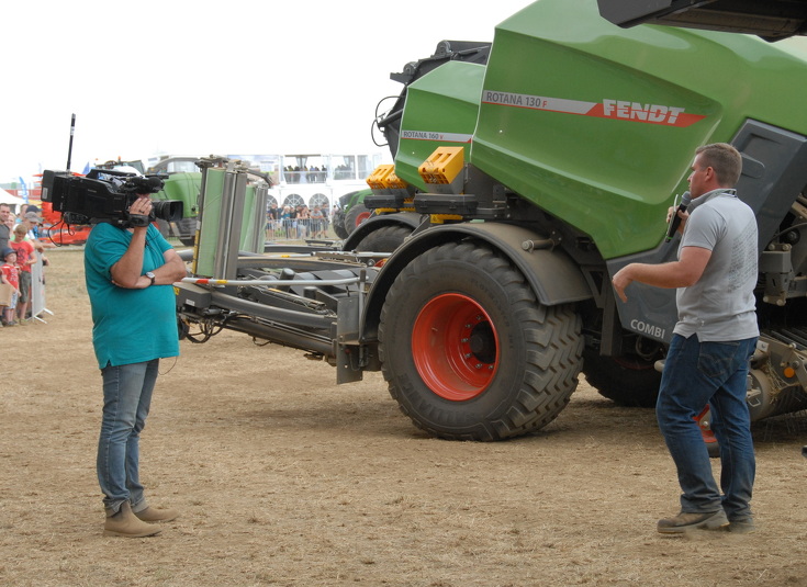 The new Fendt Rotana 130 F is presented to the public.