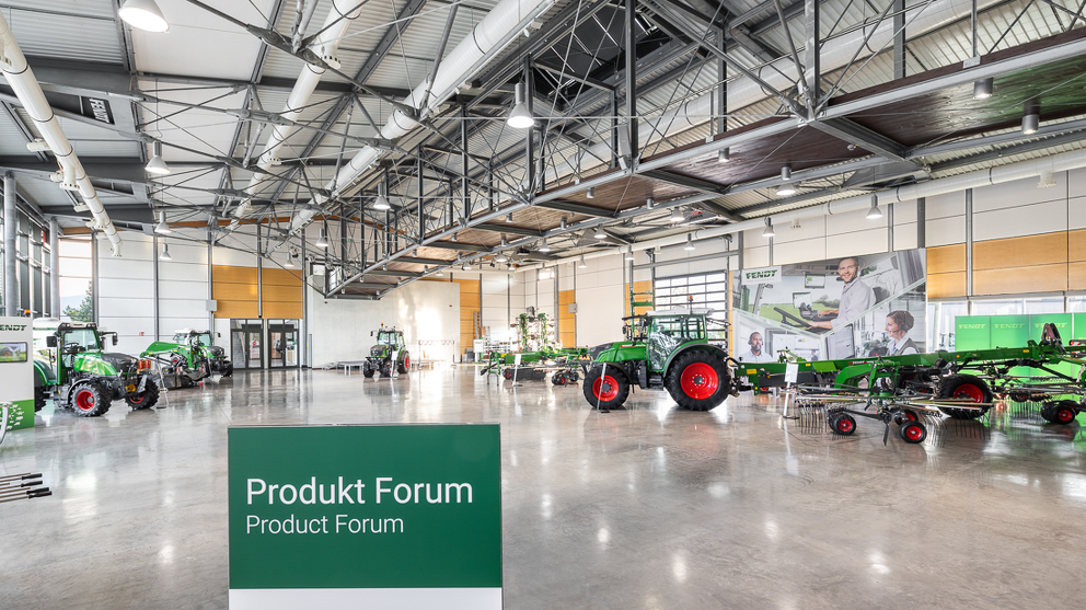 With its award-winning architecture, the product forum gives you a close-up look at the entire Fendt Full-Line range, and lets you learn about our pioneering Vario technology and new products.