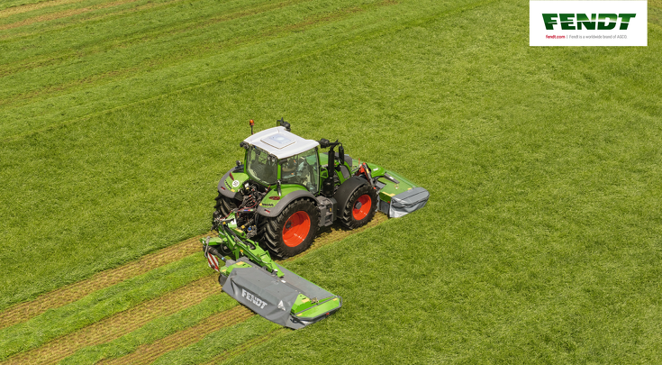 The Fendt Cutter mowing in the grassland.