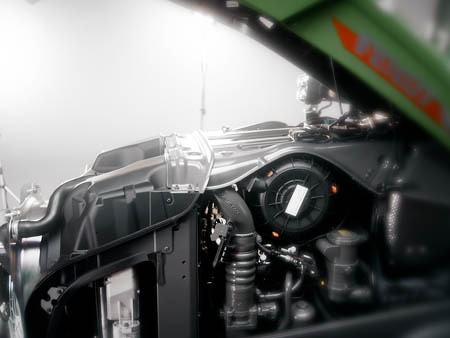 Close-up Fendt 700 Vario Gen7 engine