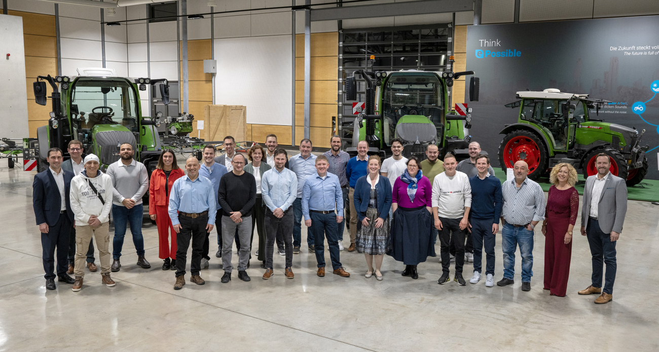 Fendt employees with 10 years of service Fendt employees with 10 years of service
