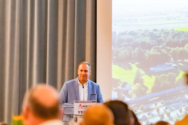 Jochen Gnann (Head of the Fendt factory in Asbach-Bäumenheim) Jochen Gnann (Head of the Fendt factory in Asbach-Bäumenheim)