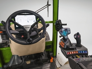 veduta interna della cabina, cockpit 10”, joystick 3L