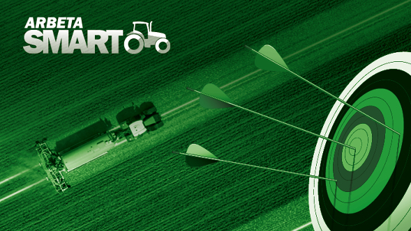 Kollage av mål med tre pilar och fågelperspektiv av en traktor som kör på fältet.