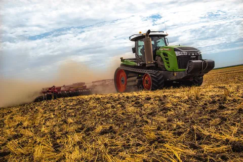 Fendt 1159 Vario MT на полі