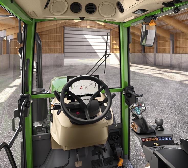 Fendt 200 VFP Vario Power model can enjoy a digital display area for the first time, with the 10" digital dashboard fitted as standard