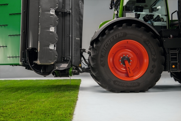 Fendt Slicer with low pivot point