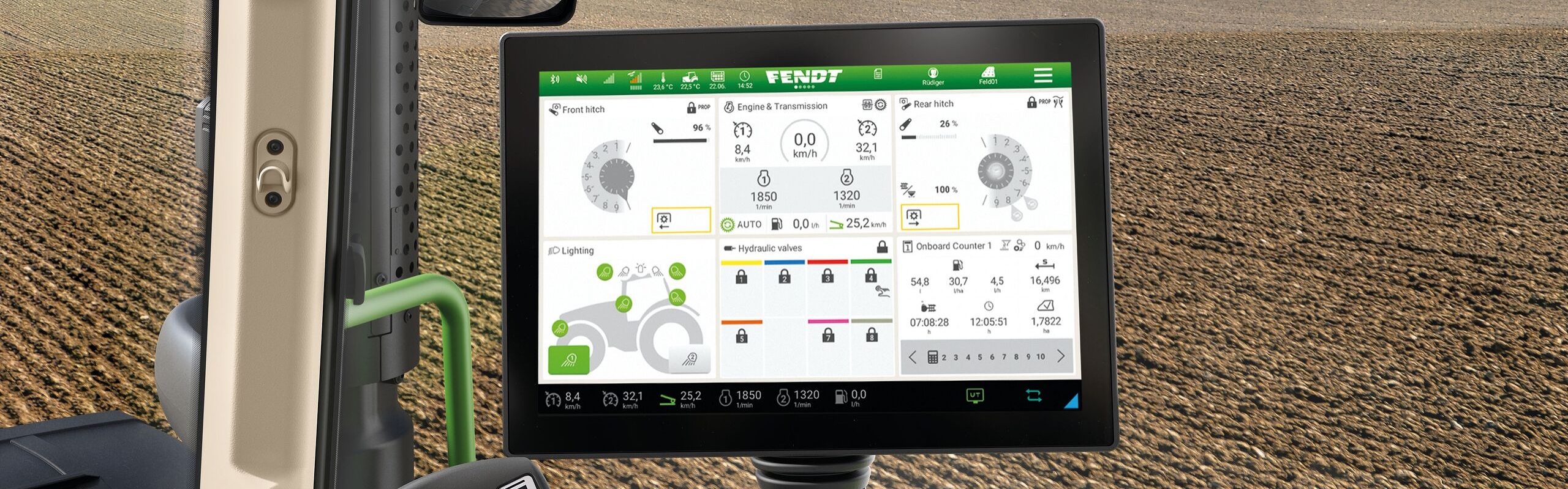FendtONE driver's workplace Close-up of the FendtONE driver's workplace with a field in the background.